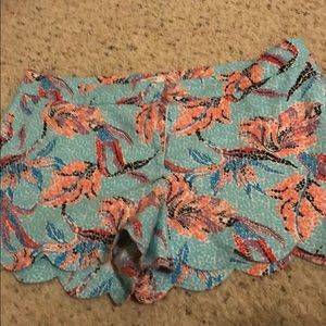 New without tags Crown and Ivy shorts size 14